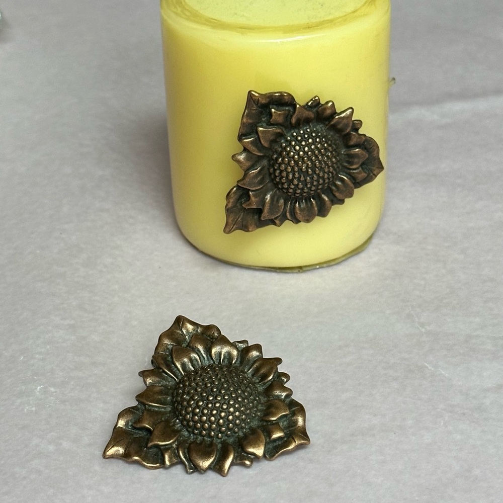 Home interiors and gifts metal sunflower candle pins